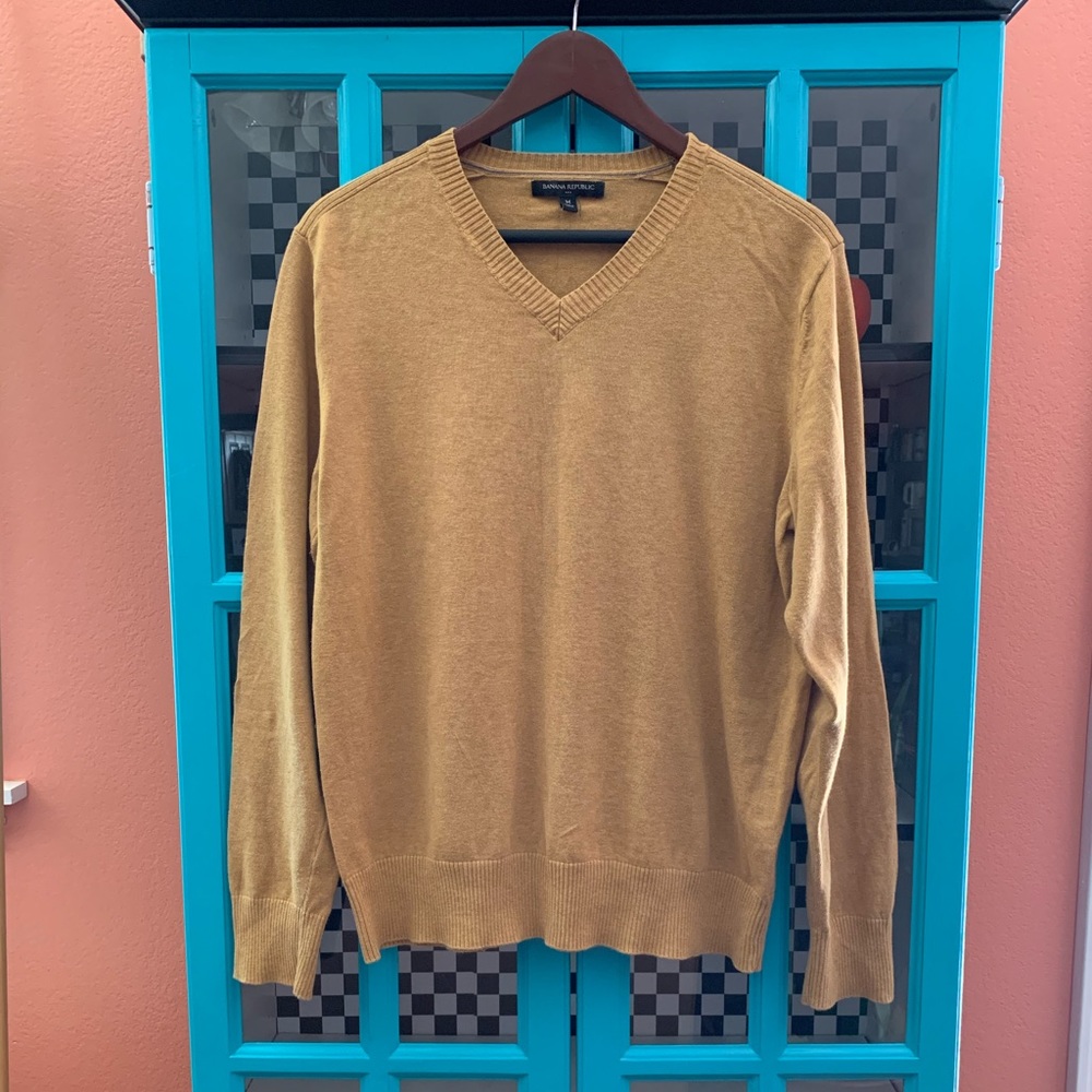 Men’s mustard color v-neck sweater